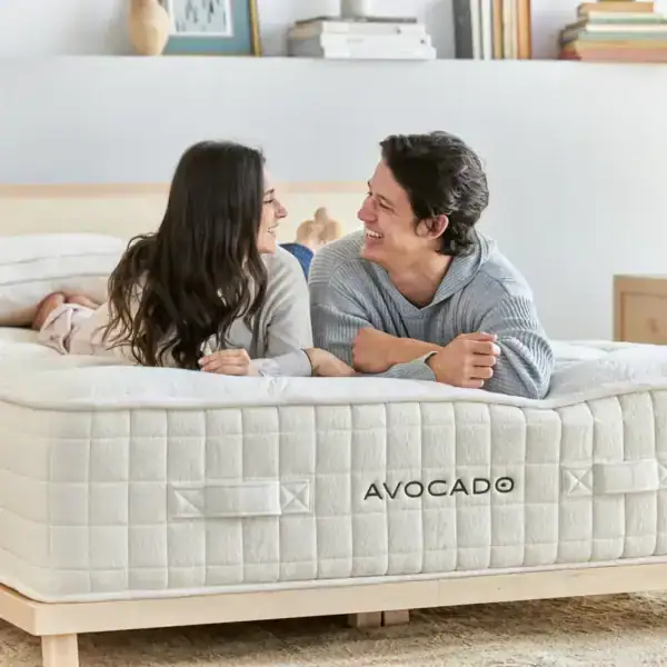 Avocado Organic Luxury Mattress Standard AVO MALIBU PLATFORM STANDARD 02239 2000w 800x Avocado Organic Luxury Mattress Standard AVO MALIBU PLATFORM STANDARD 02239 2000w 800x