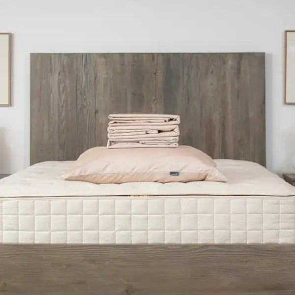 NP Web PDP Bedding Sateen Adult Sheets Lead Blush