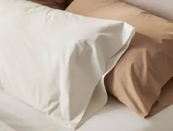 PDP 300Percale Duvet Fawn C SP22 detail 5562 2 70f8e9a3 393d 48f6 98c6 10267ff4be60