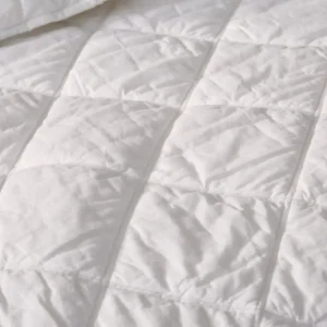 PDP DiamondStitch Comforter AlpineWhite A SP21 detail 33300 2 23e5bd88 eff8 4311 9f8b 8e828f25b735
