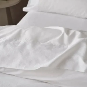 SP25 EEcom HeritageJacquardBorderBed AlpineWhite B 026 0bc91121 7728 4acd 8f38 36cea62a802f