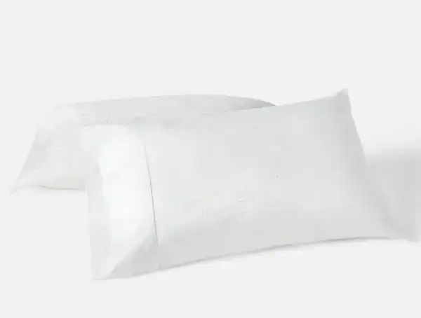 SP25 HeirloomOrganicSateenJacquard Pillowcase Setof2 AlpineWhite 4092 1 1374d275 272d 4e9a 9f19 b799a4ffe6a4