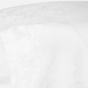 SP25 HeirloomOrganicSateenJacquard Pillowcase Setof2 AlpineWhite 4098 1 0f01bc0c 92b4 4bc7 8a23 2fa9ac624f0c