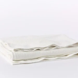 pdp honeycomb blanket alpine white b fall21 1290 1 cf890045 a2a9 4087 a0d0 1c6bad3fa9a4
