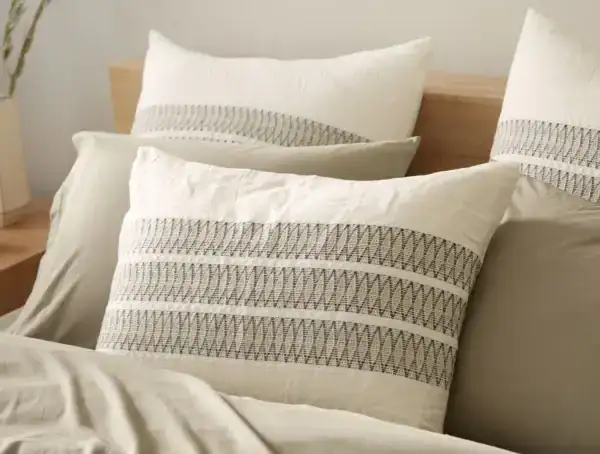 pdp lost coast white graphite shams sp21 detail c 7a86c2f7 c24c 4b45 80e5 6525a506c777